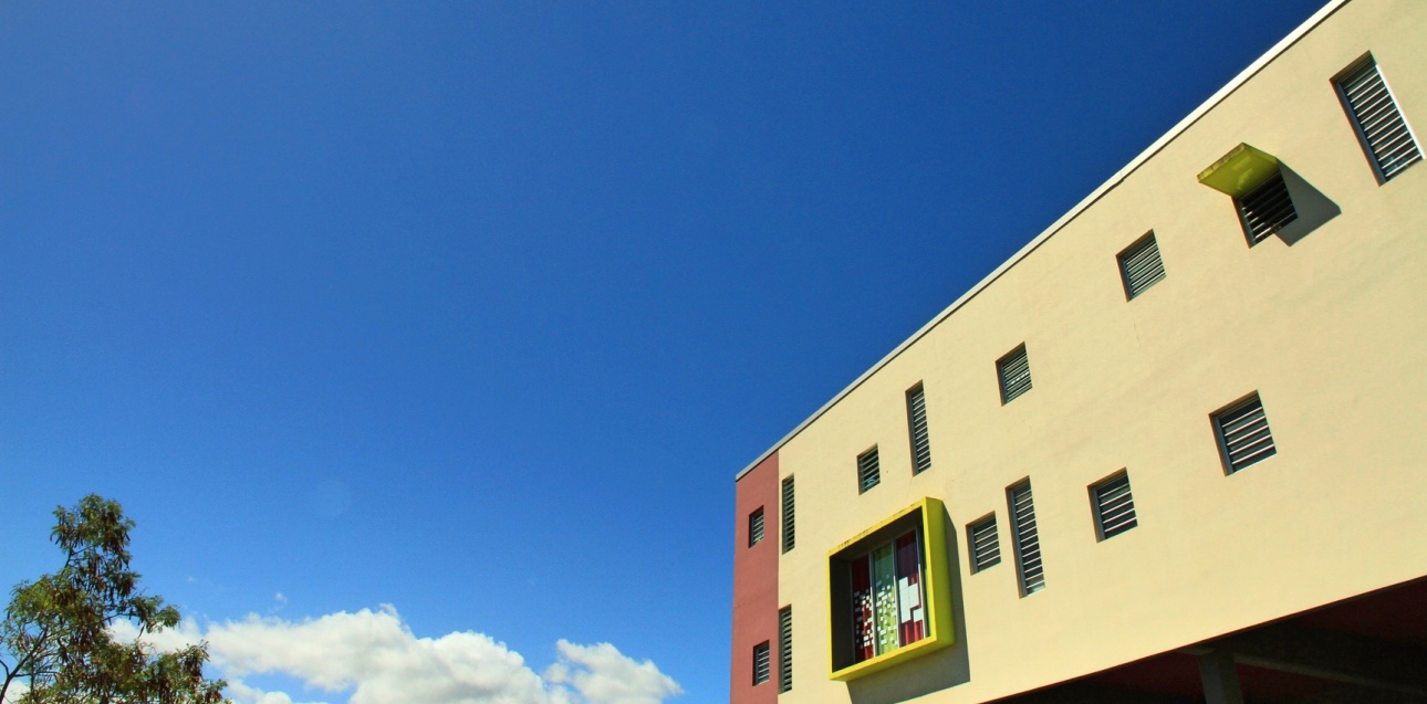 Ecole de l'immaculée Façade Koohnê (Koné).JP.Kerdoncuff.Nov 2017